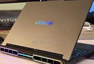 New Laptop Lenovo Legion 7 32GB Intel Core Ultra 9 SSD 1T
