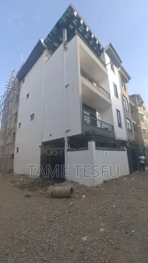 Furnished 5bdrm House in ኃይሌ ጋርመንት, Nifas Silk-Lafto for sale