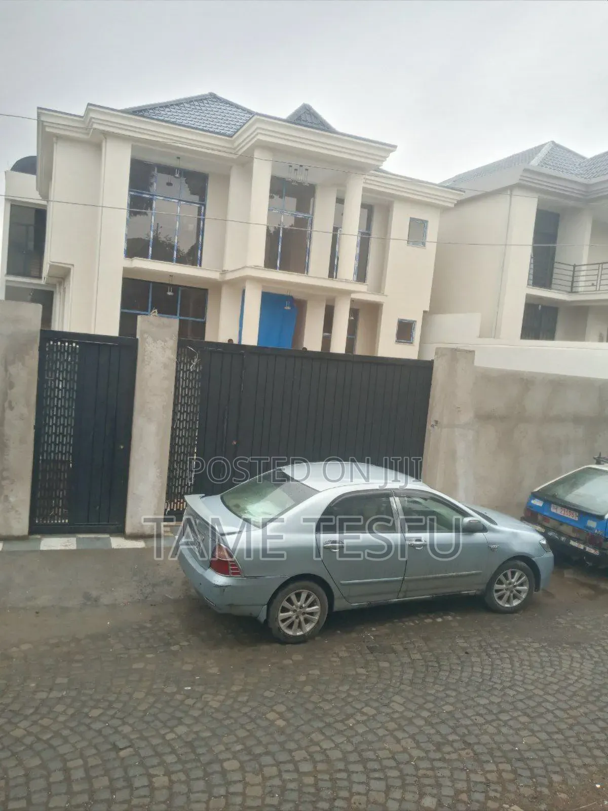 Furnished 8bdrm House in ወሰን, Yeka for sale