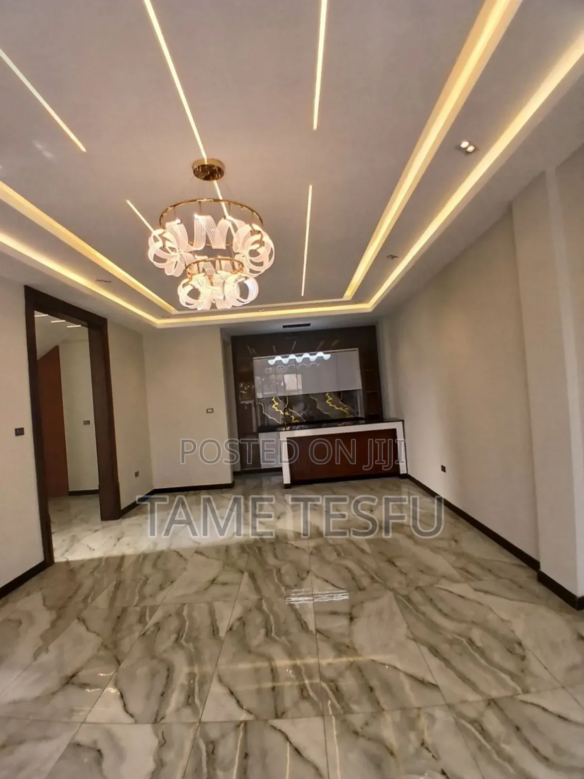 Furnished 6bdrm House in ጃክሮስ 330ካሬ, Bole for sale