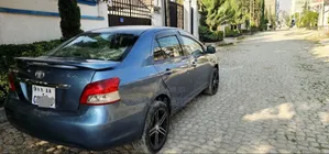 Toyota Yaris 2008 Gray