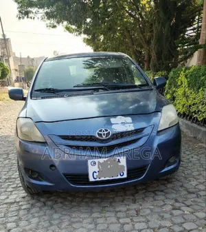 Toyota Yaris 2008 Gray