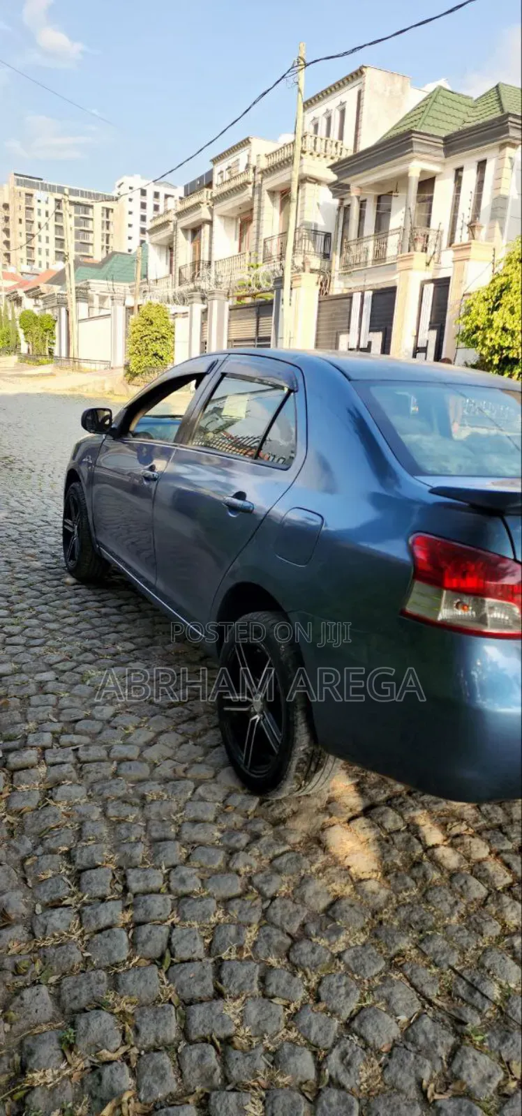 Toyota Yaris 2008 Gray