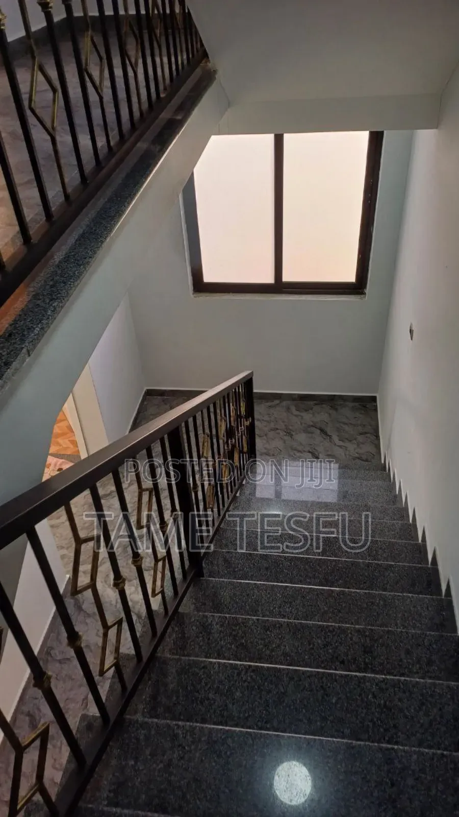 Furnished 8bdrm House in ፍጋ, Bole for sale