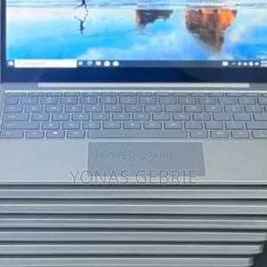 New Laptop Microsoft Surface 16GB Intel Core i5 SSD 256GB