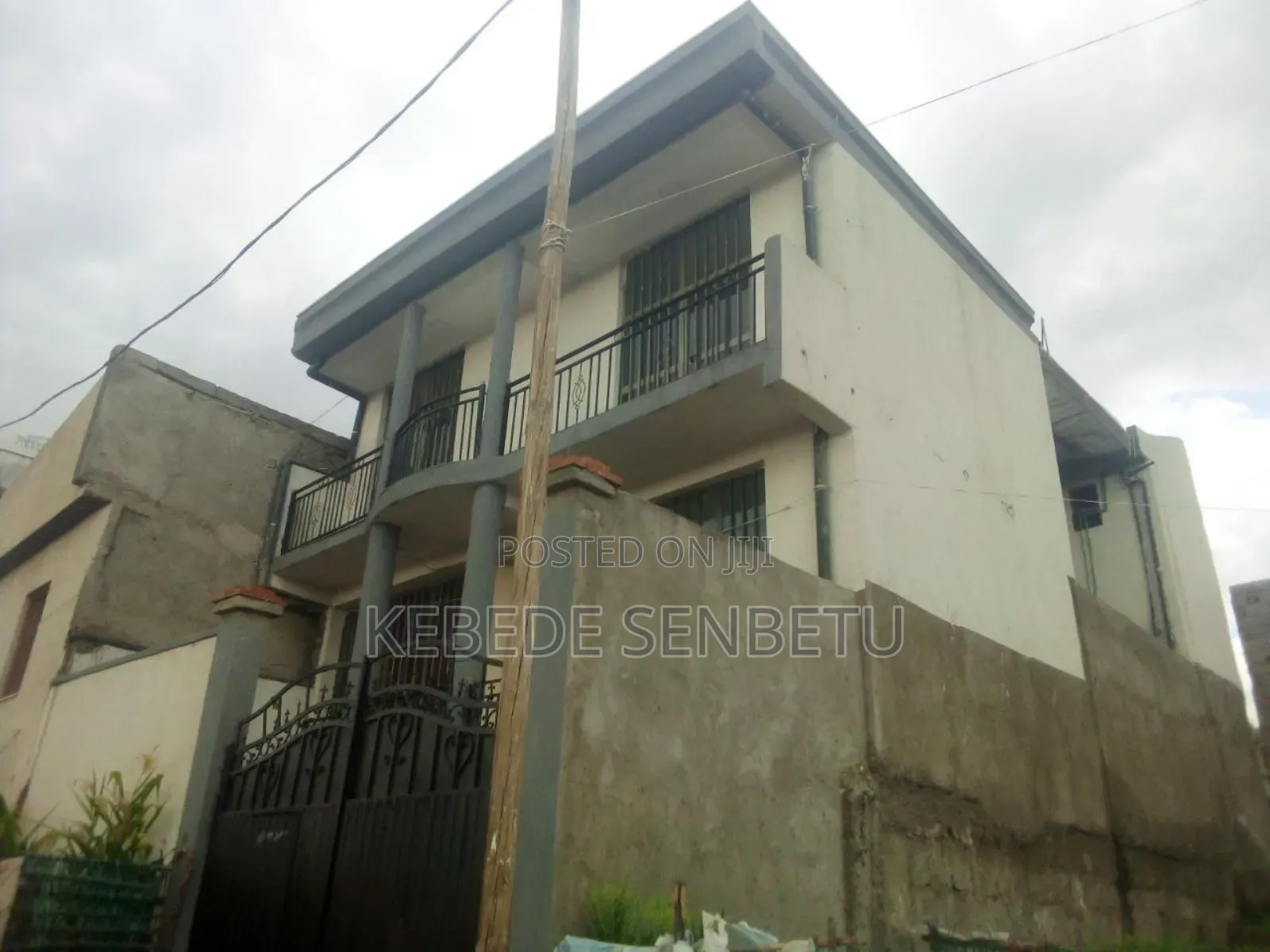 5bdrm House in Aa, Oromia-Finfinne for sale