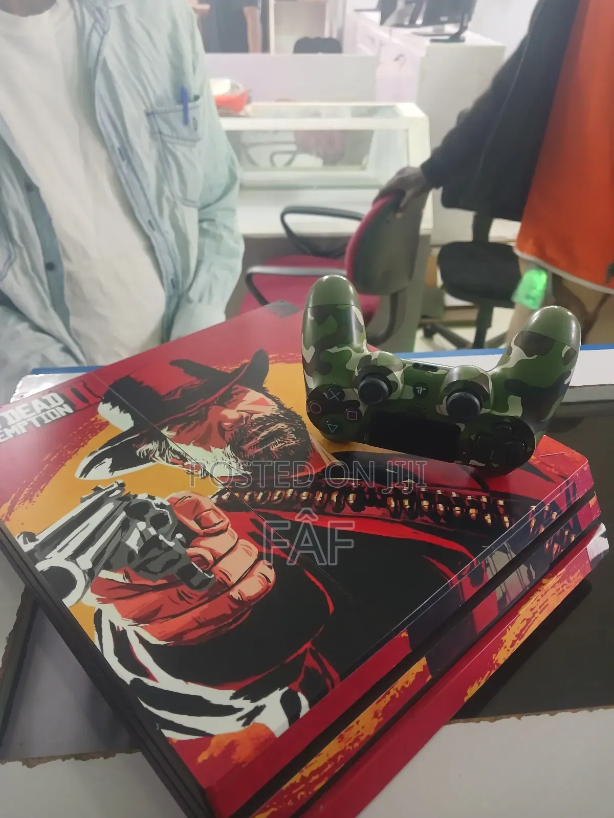 / Ps4 Pro,Slim,Fat እንገዛለን