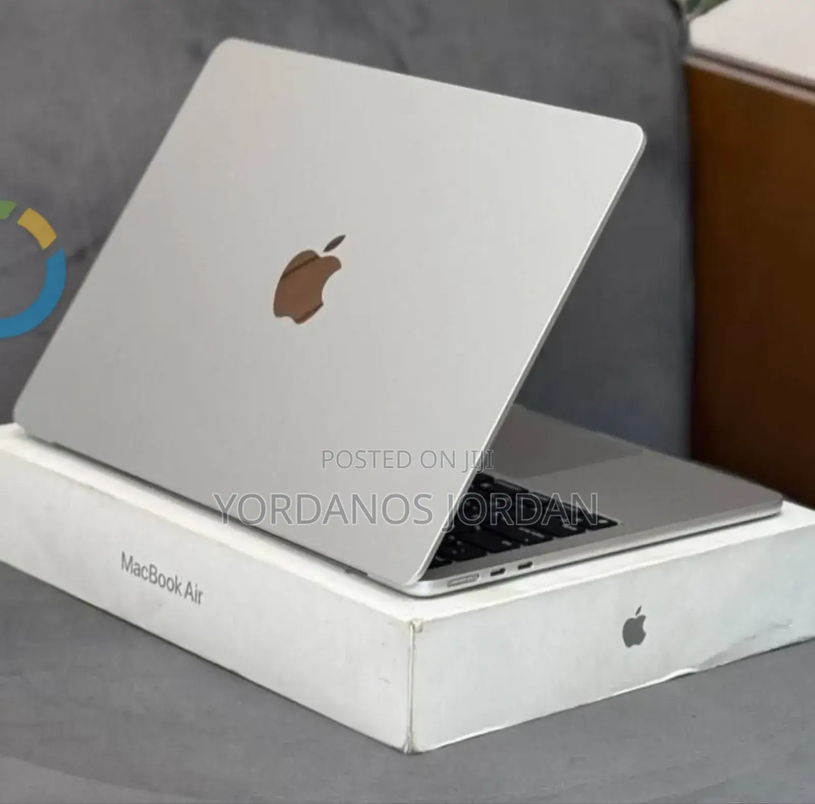 New Laptop Apple MacBook Air 2025 M4 13-inch 16GB Apple M4 SSD 256GB