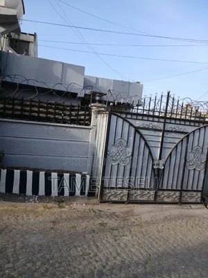 3bdrm Villa in ፍጋ, Bole for sale