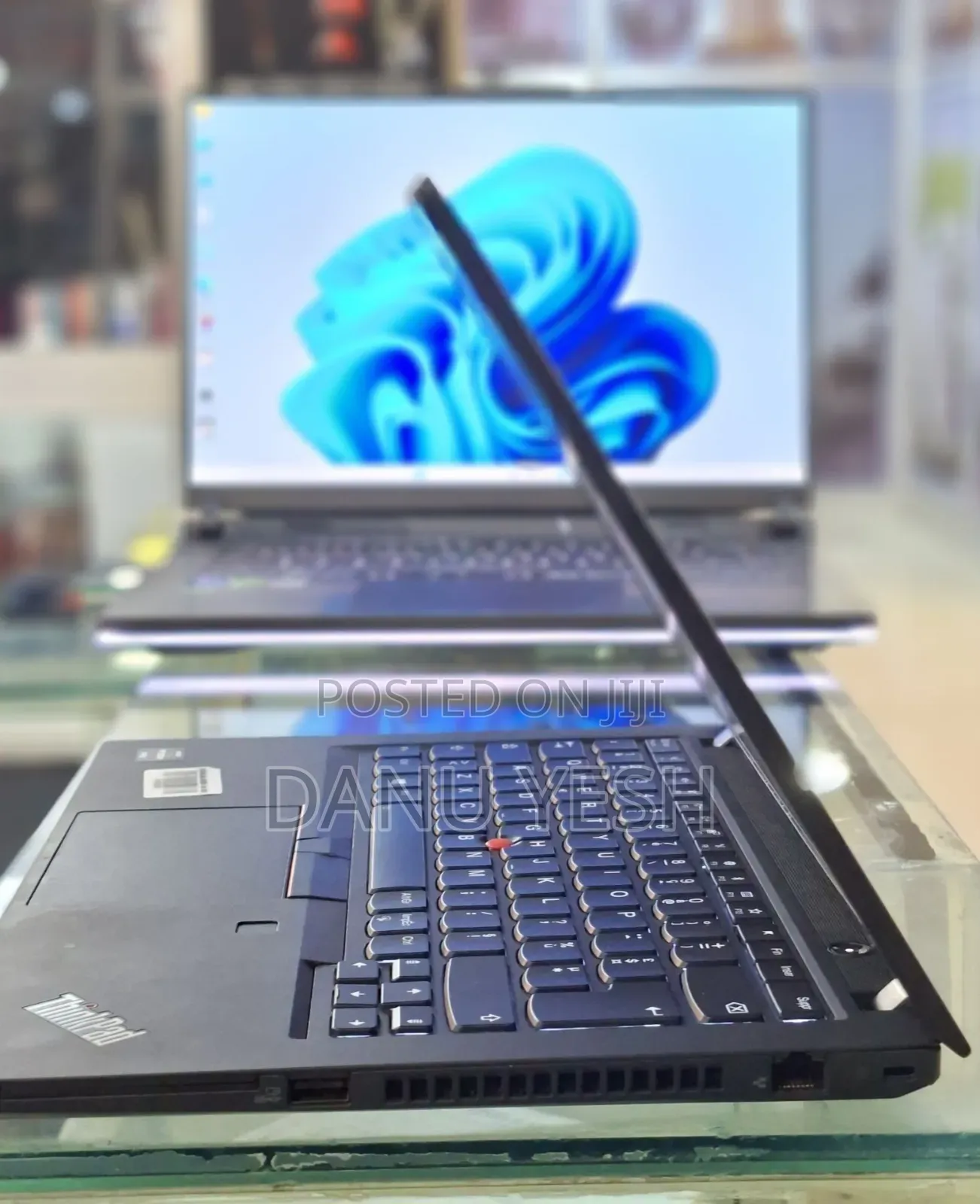 New Laptop Lenovo ThinkPad t495s 16GB AMD Ryzen 5 SSD 512GB