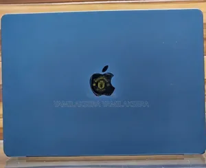 New Laptop Apple Macbook Pro 2025 M5 14-inch 16GB Apple M5 SSD 512GB