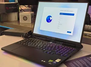 New Laptop Lenovo Legion 7 32GB Intel Core Ultra 9 SSD 1T