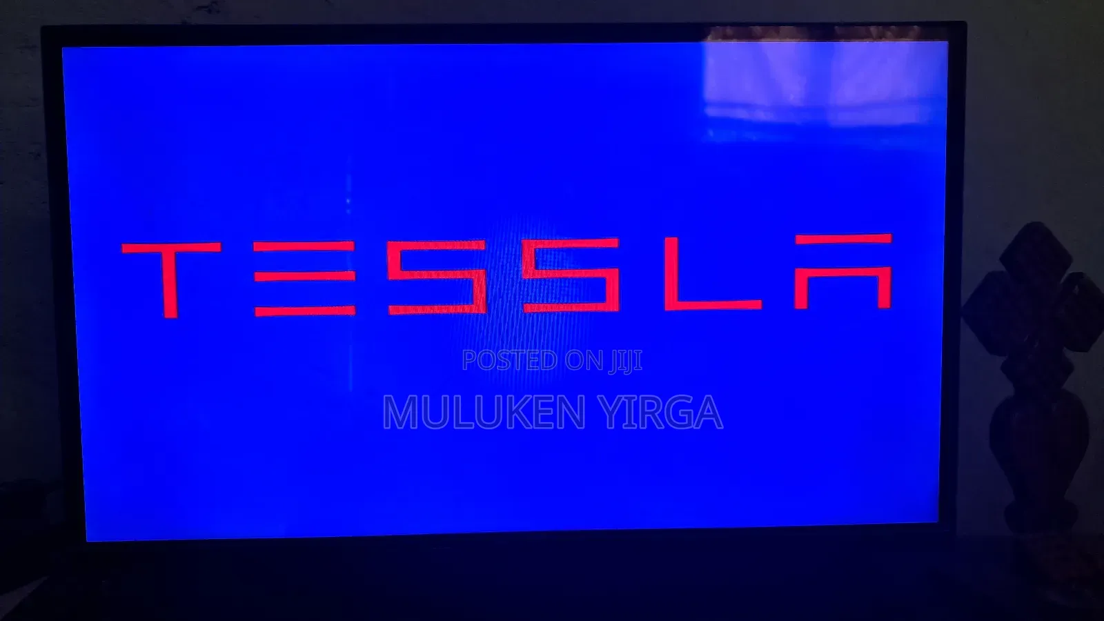 ቆንጆ ፍላት ቴሌቭዥን