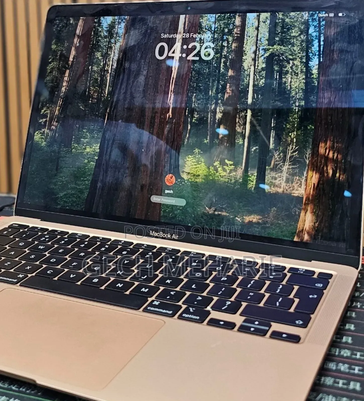 New Laptop Apple MacBook Air 2020 M1 8GB Apple M1 SSD 256GB