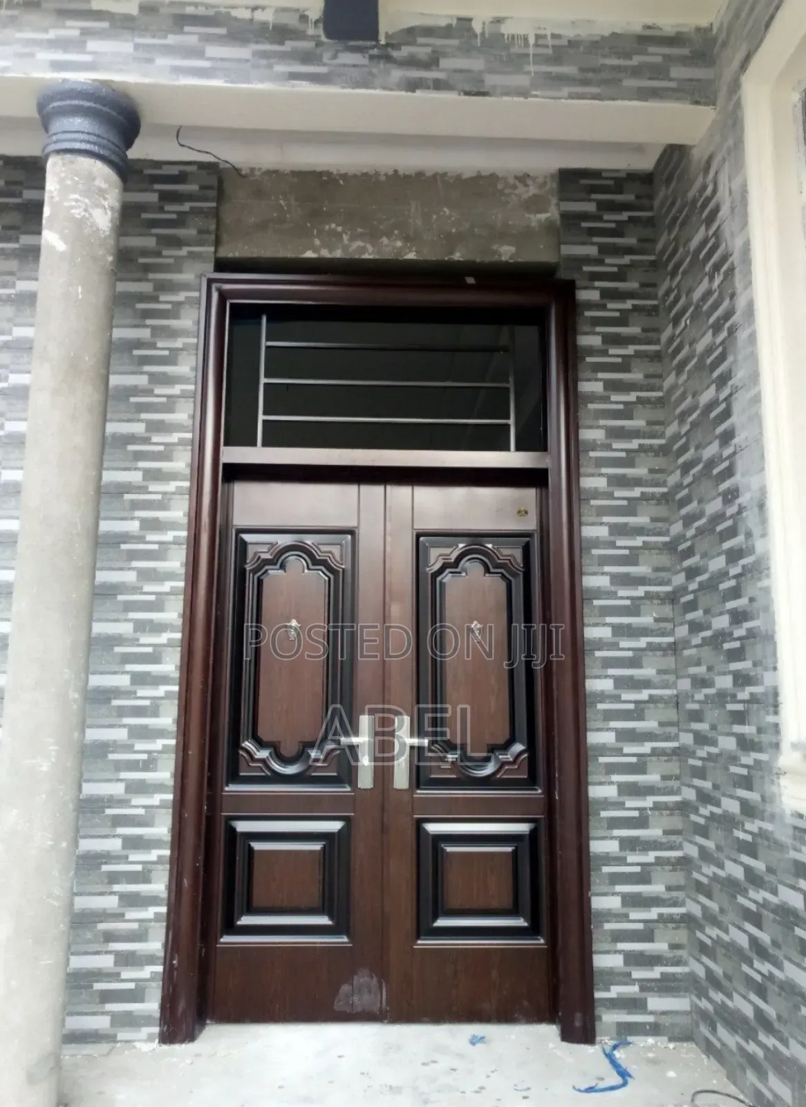 ጠንካራ Victor Door – ዋጋው እጅግ ተመጣጣኝ