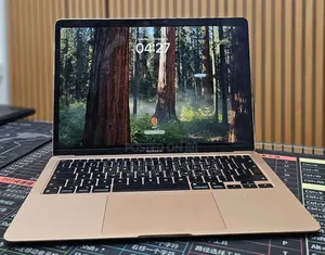 New Laptop Apple MacBook Air 2020 M1 8GB Apple M1 SSD 256GB