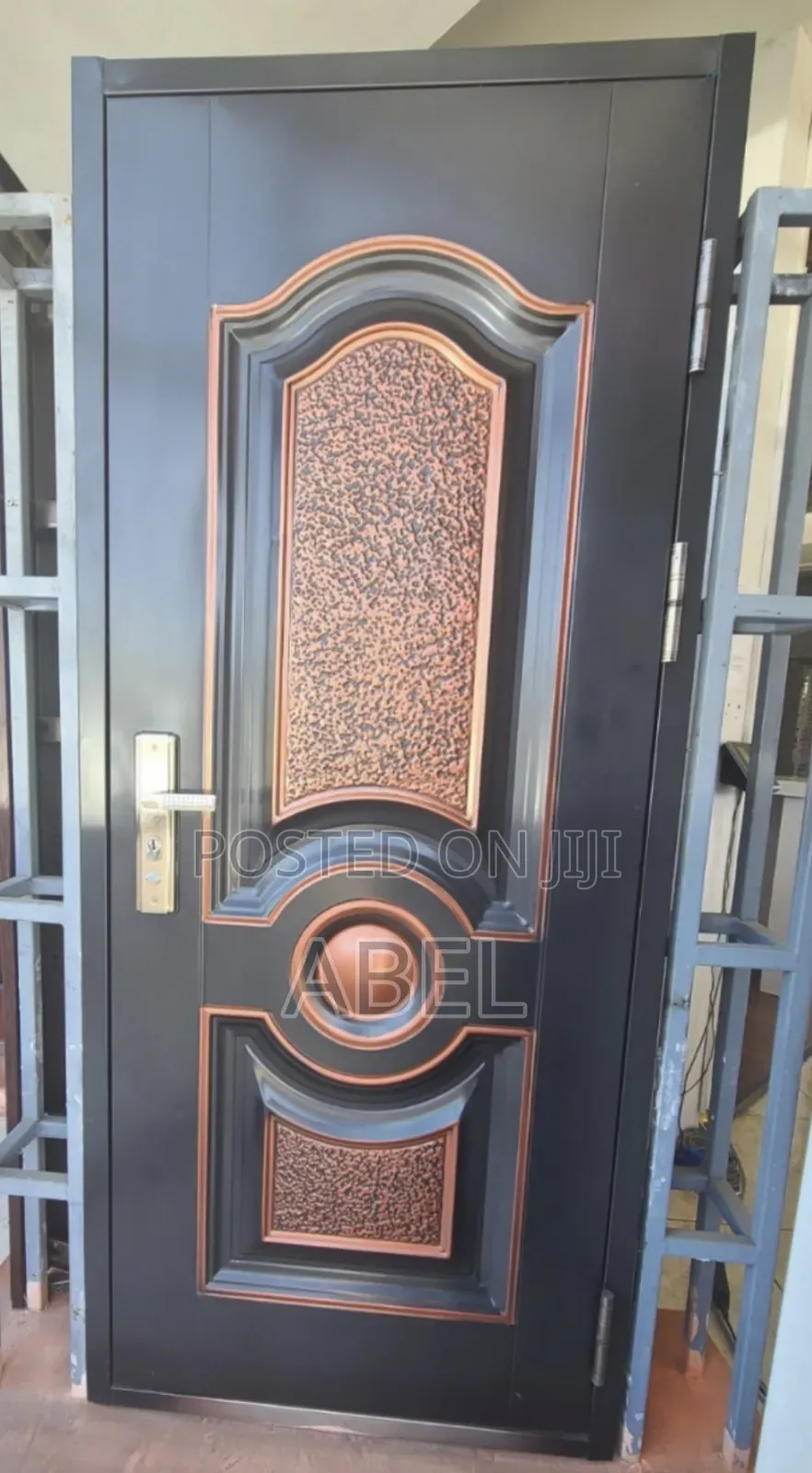 ጠንካራ Victor Door – ዋጋው እጅግ ተመጣጣኝ