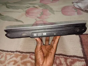 Laptop Toshiba Satellite Pro L300 4GB Intel Core 2 Duo HDD 256GB