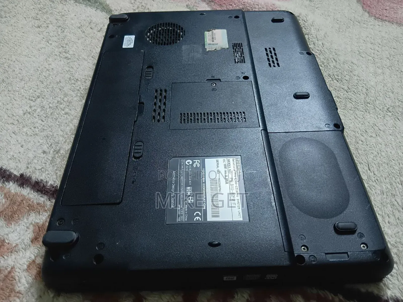 Laptop Toshiba Satellite Pro L300 4GB Intel Core 2 Duo HDD 256GB