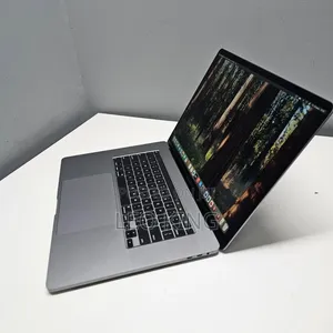 Laptop Apple MacBook Pro 2019 16GB Intel Core i9 SSD 512GB
