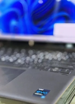 New Laptop HP Spectre X360 32GB Intel Core i7 SSD 1T