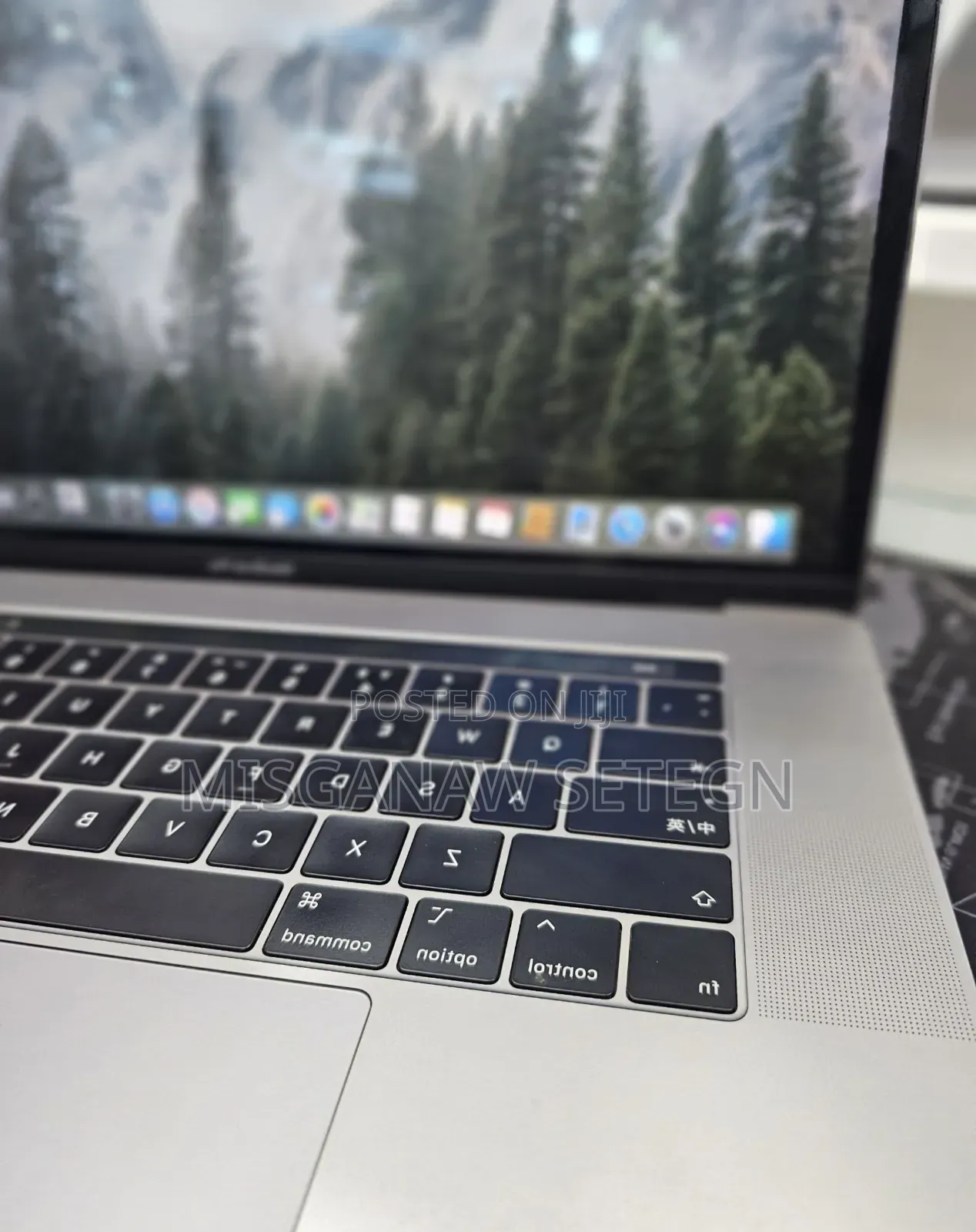 New Laptop Apple MacBook Pro 2019 16GB Intel Core i9 SSD 512GB