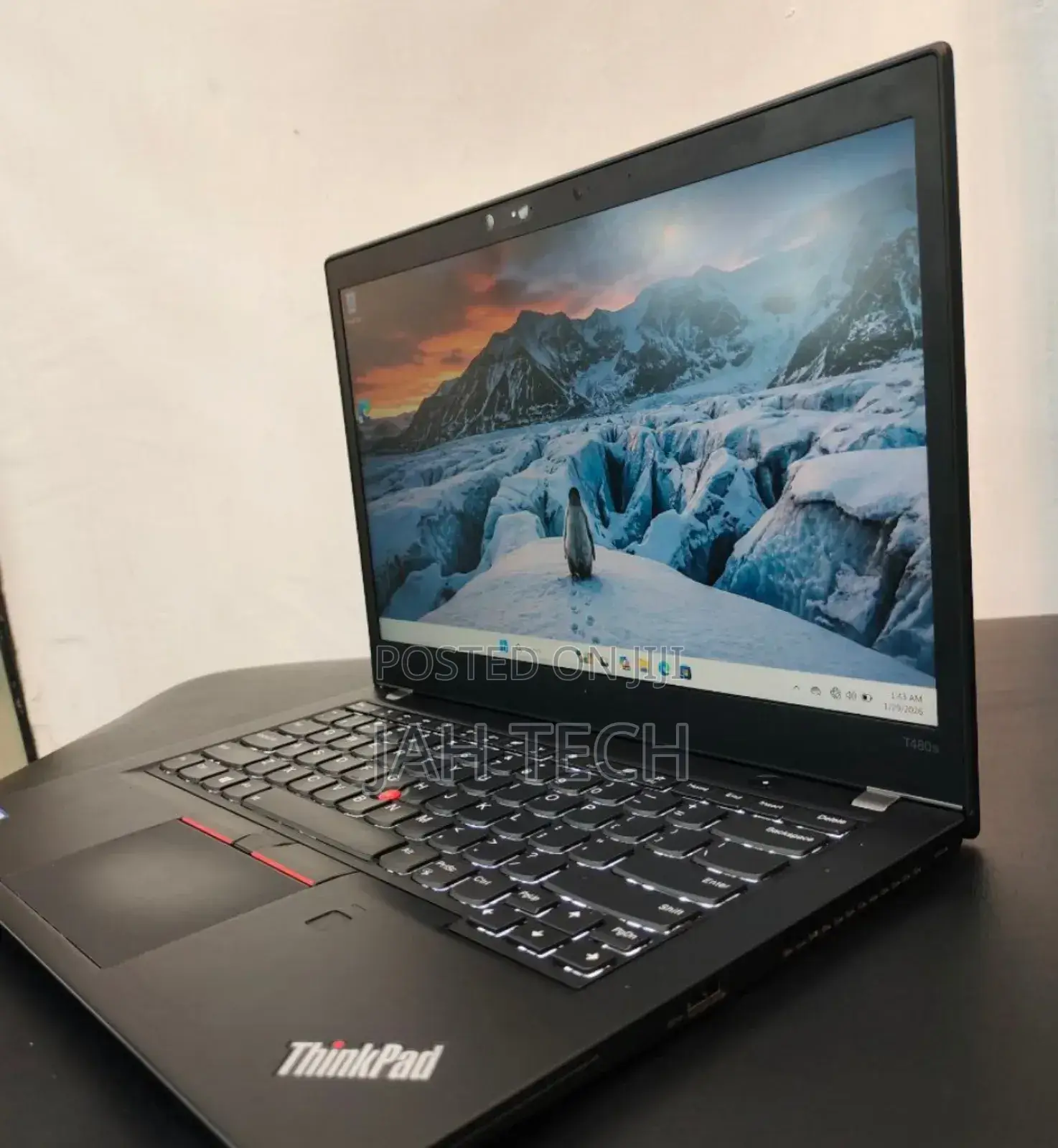 New Laptop Lenovo ThinkPad T480s 8GB Intel Core i7 SSD 256GB