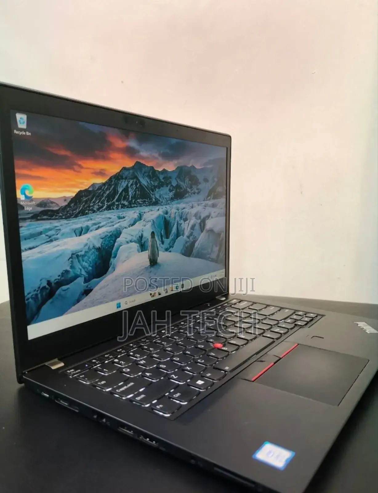 New Laptop Lenovo ThinkPad T480s 8GB Intel Core i7 SSD 256GB