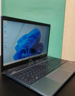 New Laptop HP Pavilion 15 8GB AMD Ryzen 5 SSD 512GB