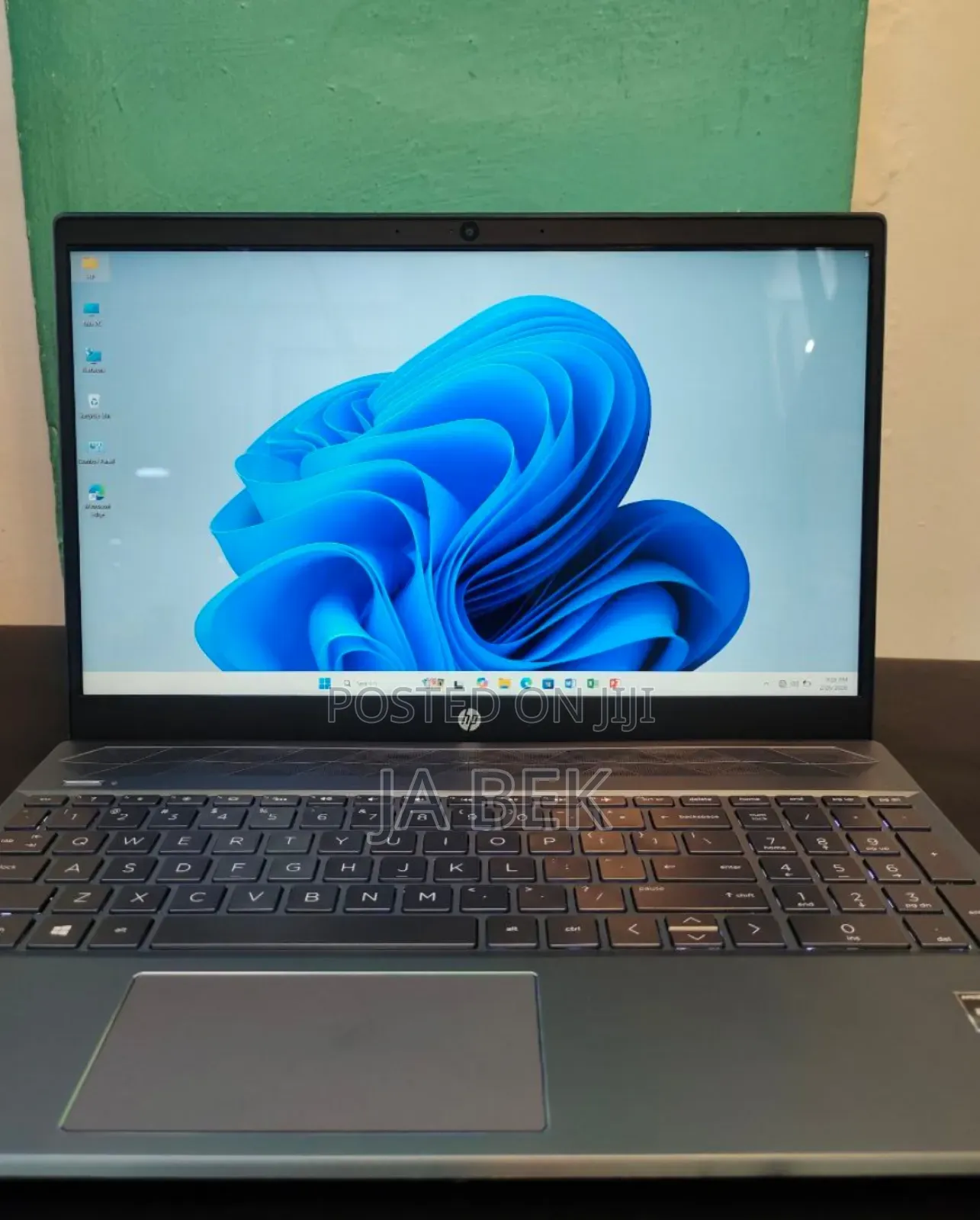 New Laptop HP Pavilion 15 8GB AMD Ryzen 5 SSD 512GB