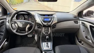 Hyundai Elantra 2013 Silver