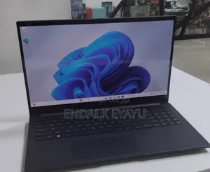 New Laptop Asus VivoBook Pro 15 N580VD 16GB Intel Core i9 SSD 512GB