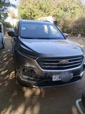 Chevrolet Captiva 2021 Silver