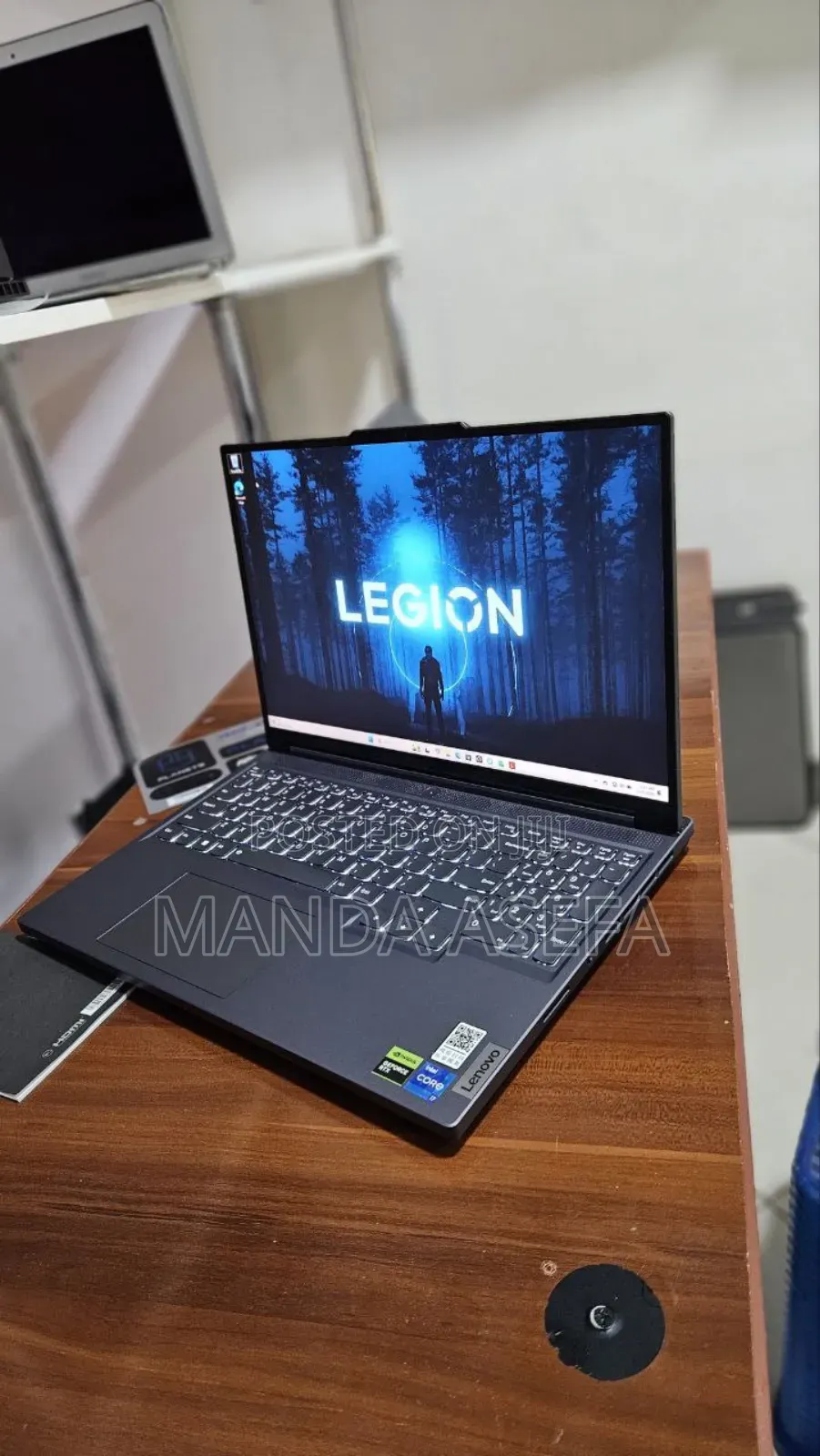 New Laptop Lenovo 16GB Intel Core i7 SSD 1T