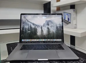 New Laptop Apple MacBook Pro 2019 16GB Intel Core i9 SSD 512GB