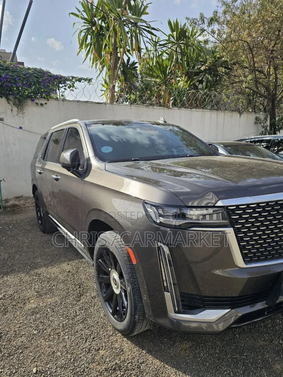 Cadillac Escalade 2021 Gold