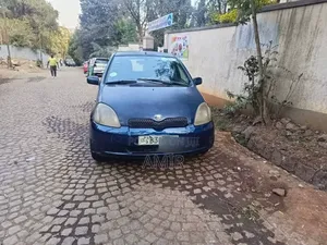 Toyota Vitz 2001 Blue