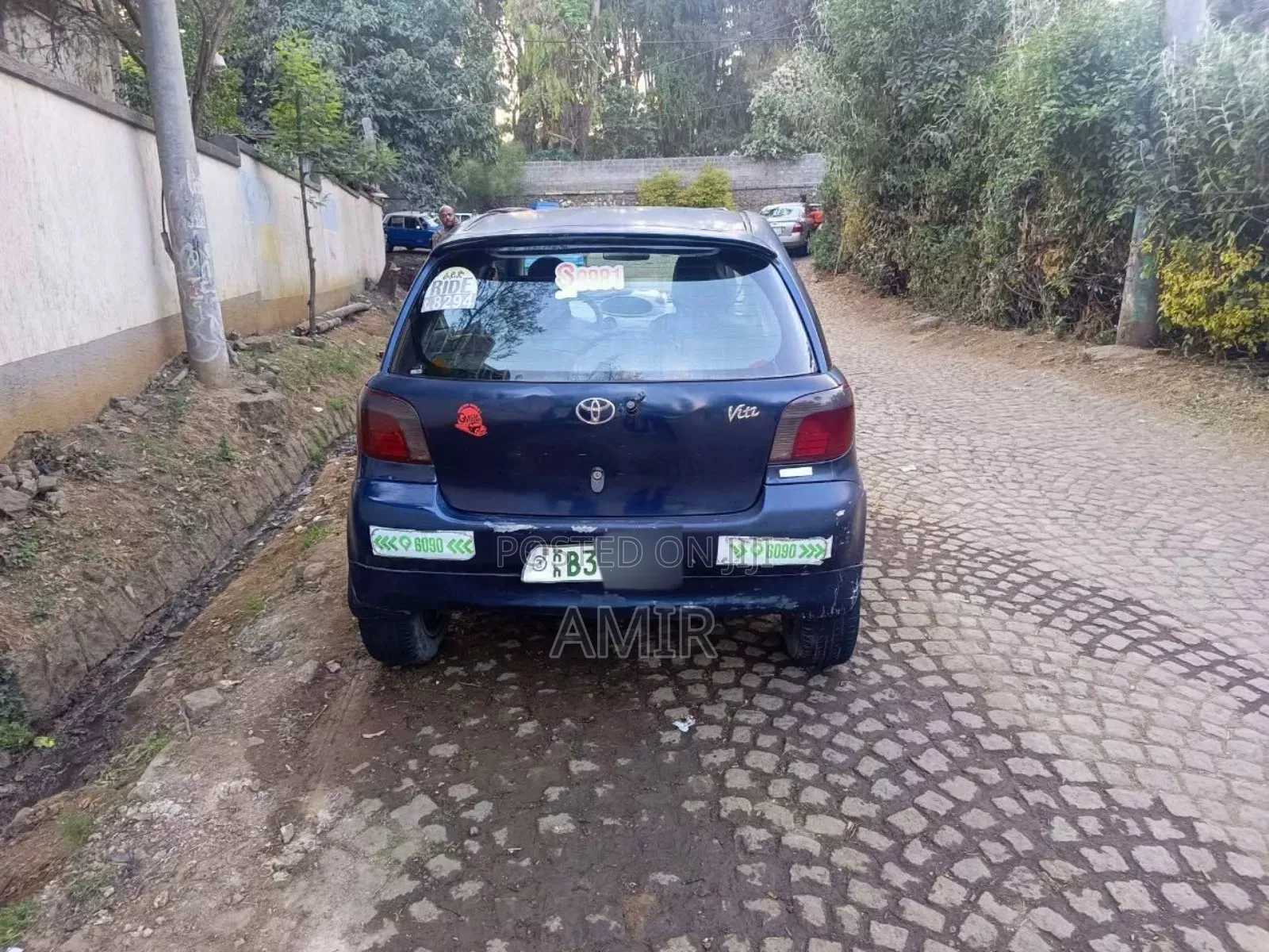 Toyota Vitz 2001 Blue
