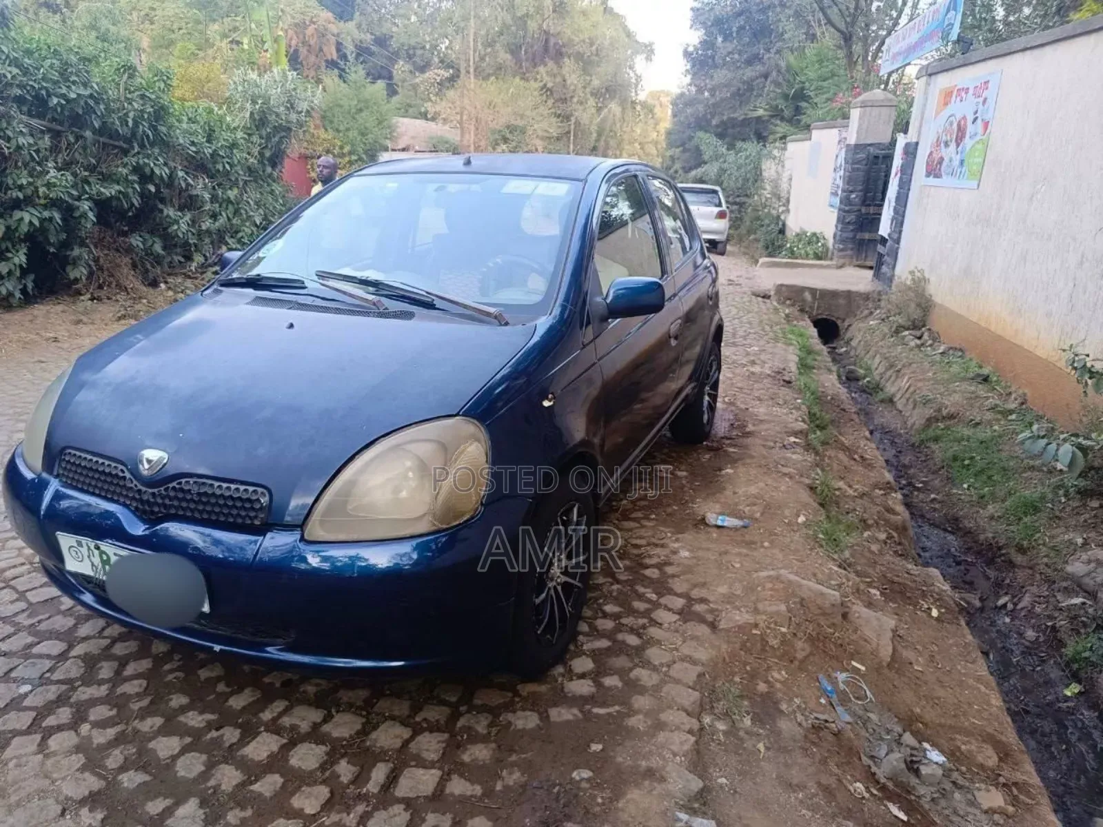Toyota Vitz 2001 Blue