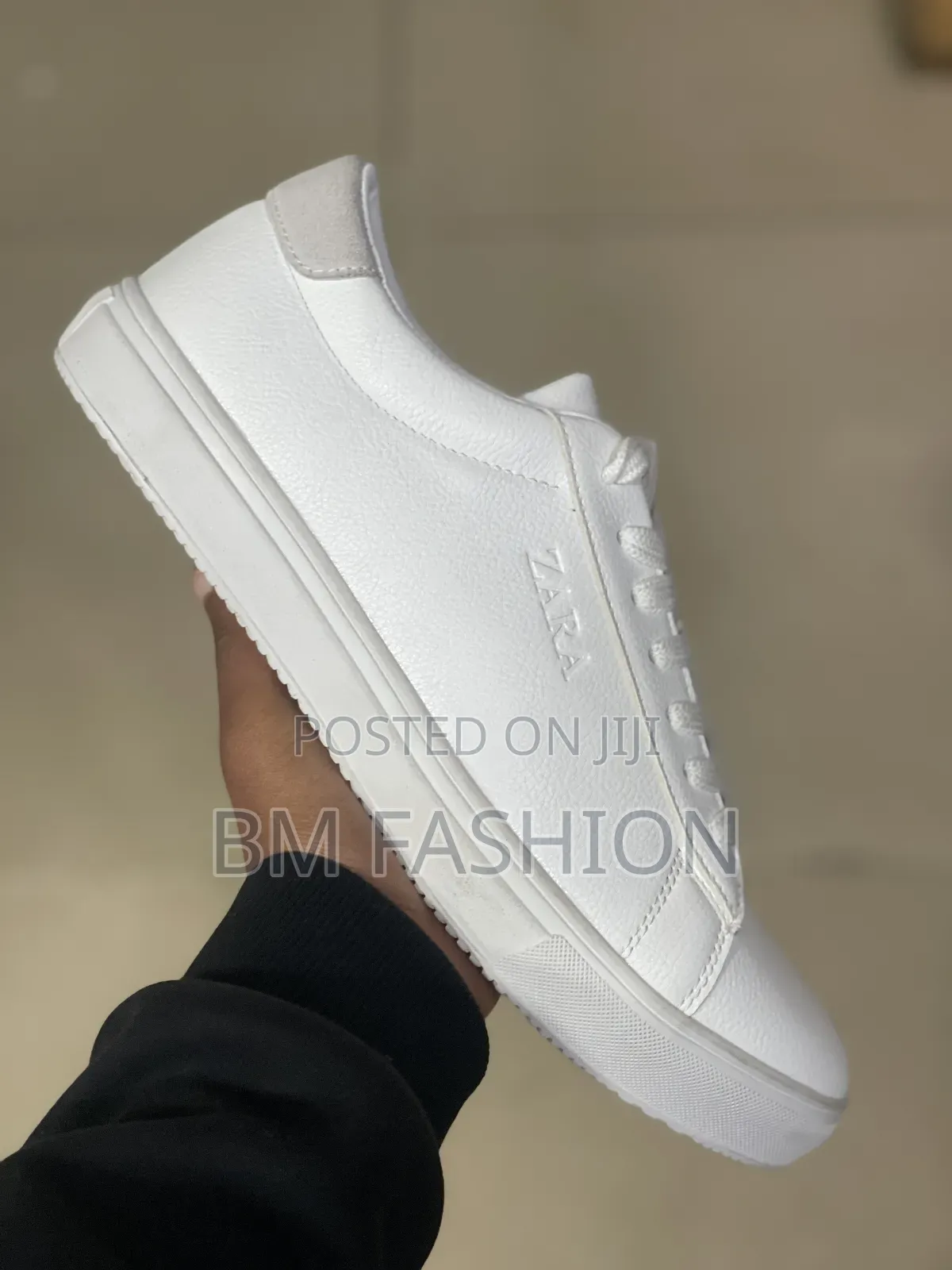 Zara Men's All White Textured Leather Low-Top Sneakers