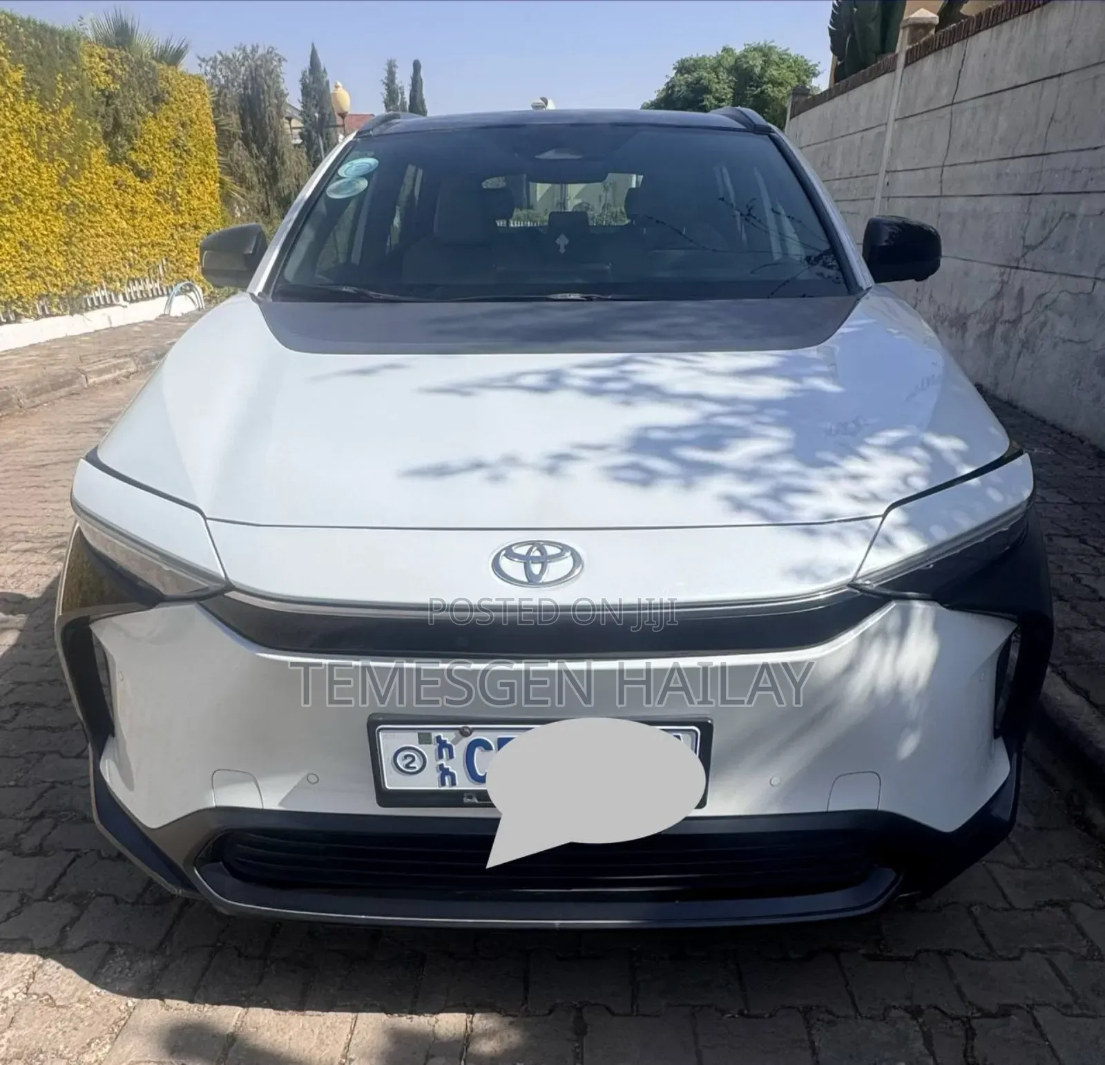 Toyota bZ4X 2025 White