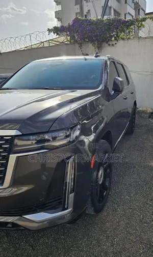 Cadillac Escalade 2021 Gold