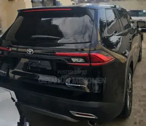 Toyota Grand Highlander Hybrid 2024 Black