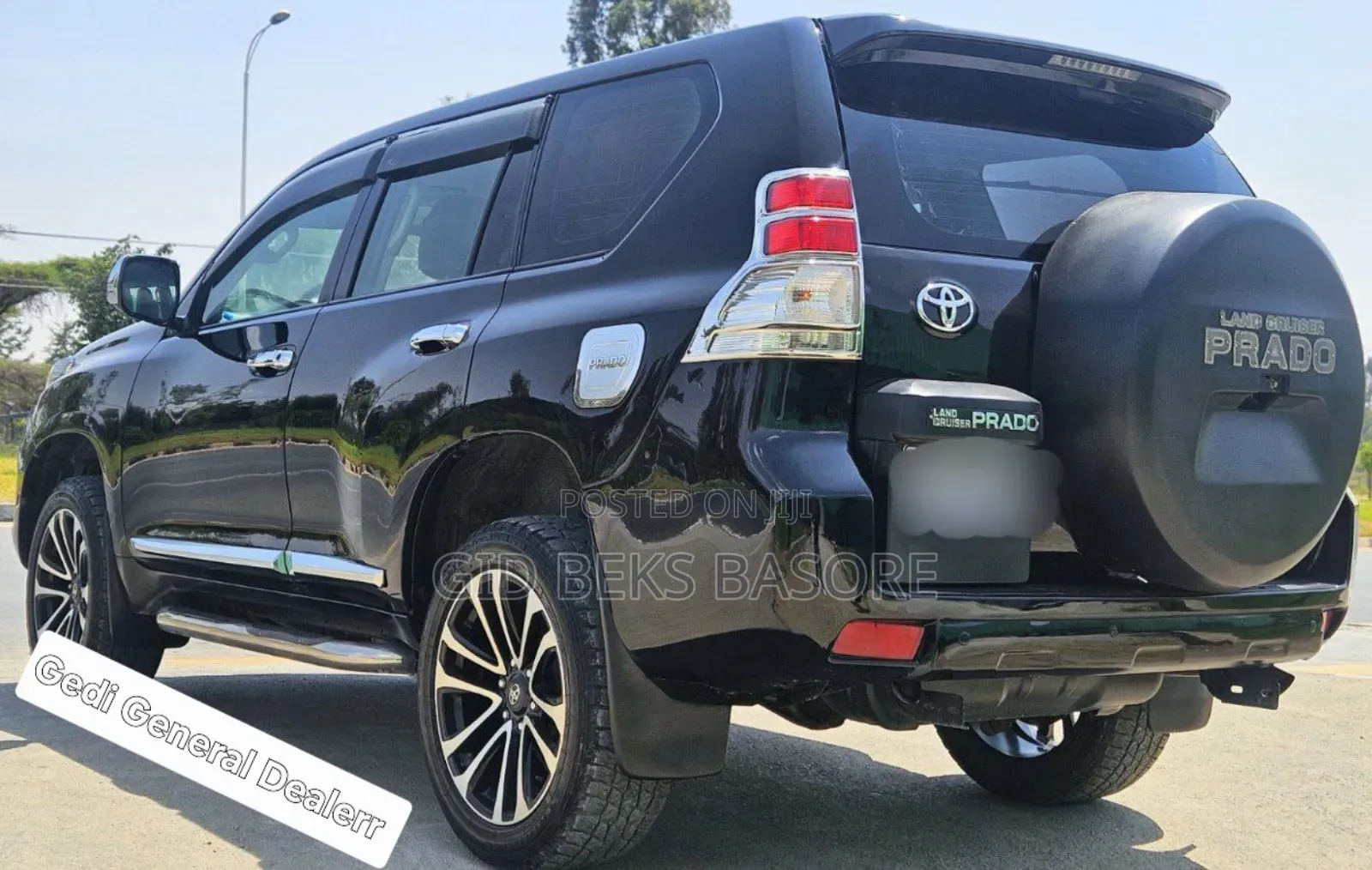 Toyota Land Cruiser Prado 2011 Black