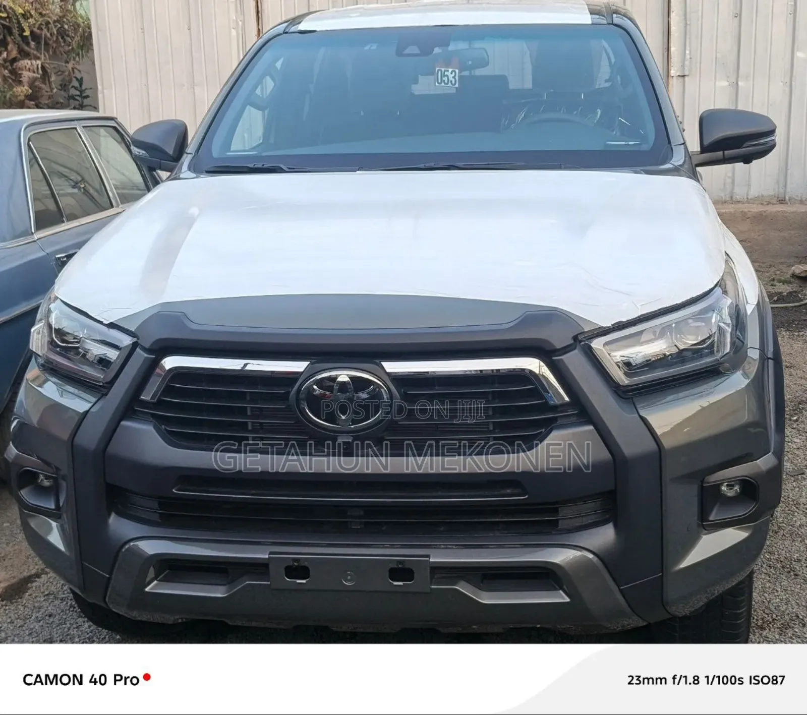 New Toyota Hilux 2025 Gray