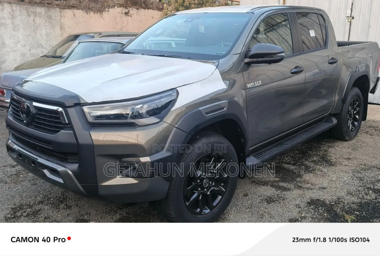 New Toyota Hilux 2025 Gray