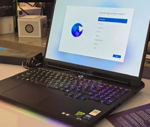 New Laptop Lenovo Lrgion 7i 32GB Intel Core Ultra 9 SSD 1T