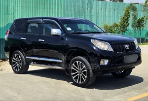 Toyota Land Cruiser Prado 2011 Black