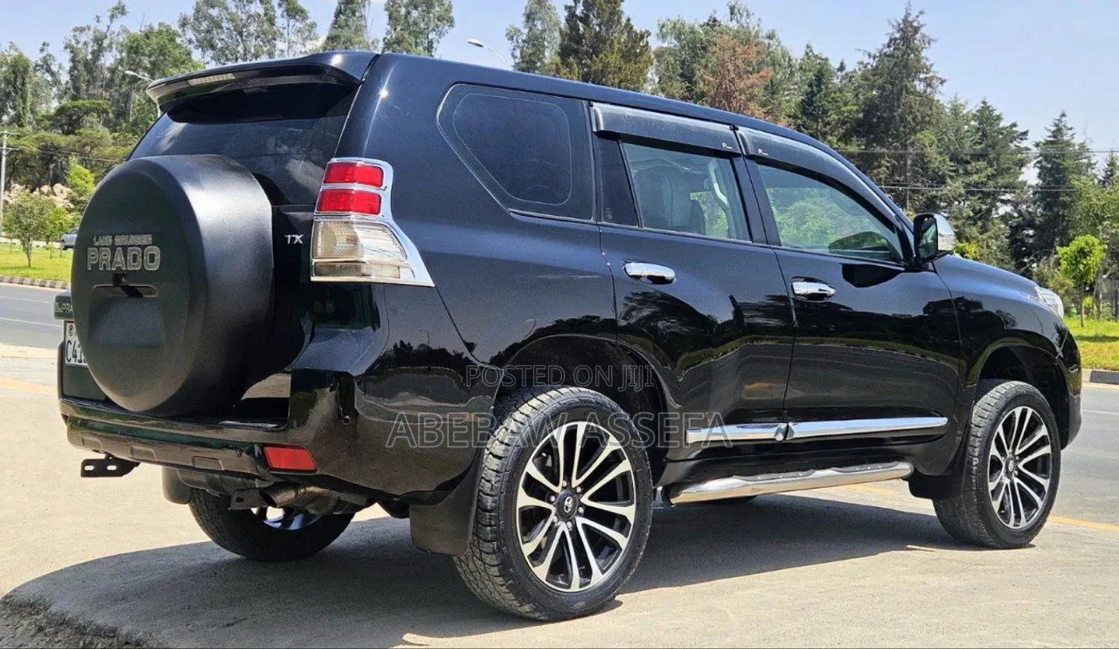 Toyota Land Cruiser Prado 2011 Black