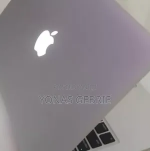 New Laptop Apple MacBook 4GB Intel Core i5 SSD 256GB